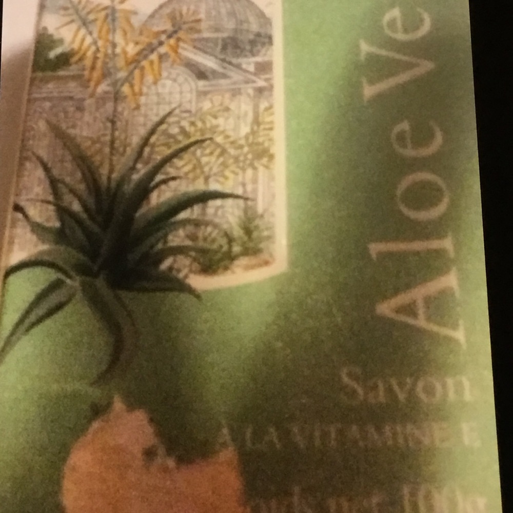 Crabtree & Evelyn Aloe Vera Bar soap discontinued - Picture 3 of 3